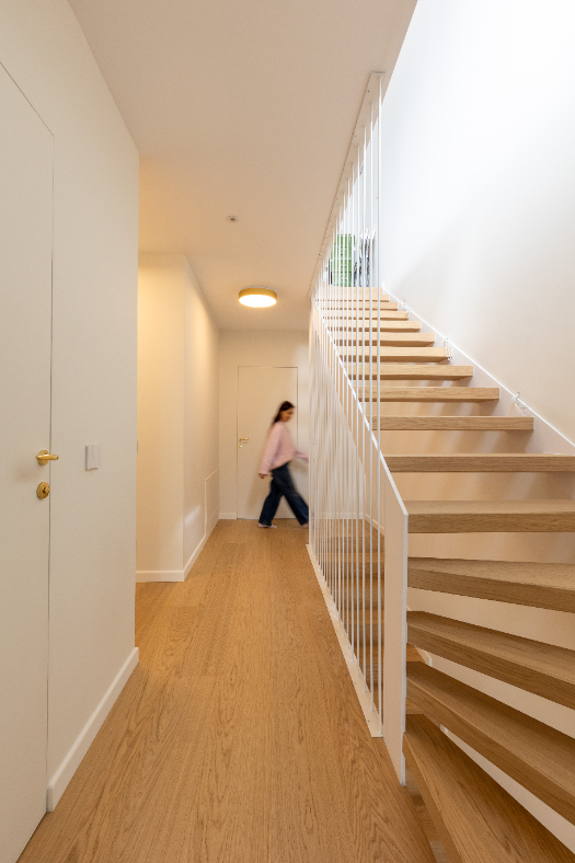 Soft Light Residence - interior design photo
