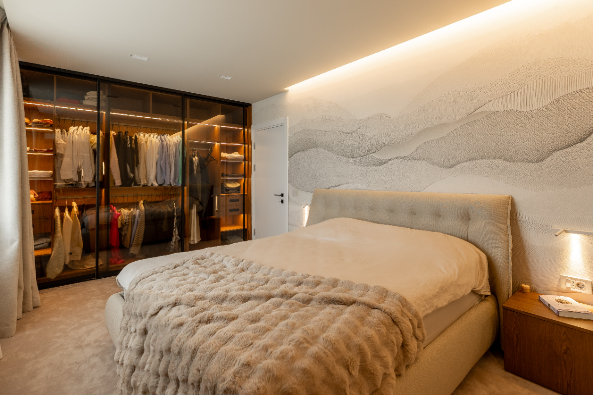 A Play of Light and Lines - interior design photo