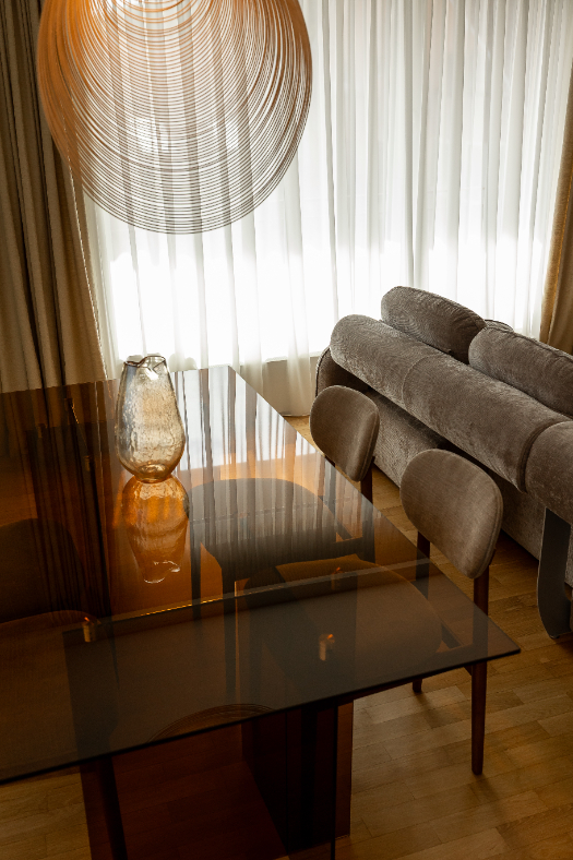 A Play of Light and Lines - interior design photo