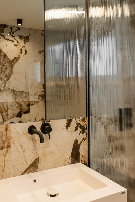 A Play of Light and Lines - interior design photo