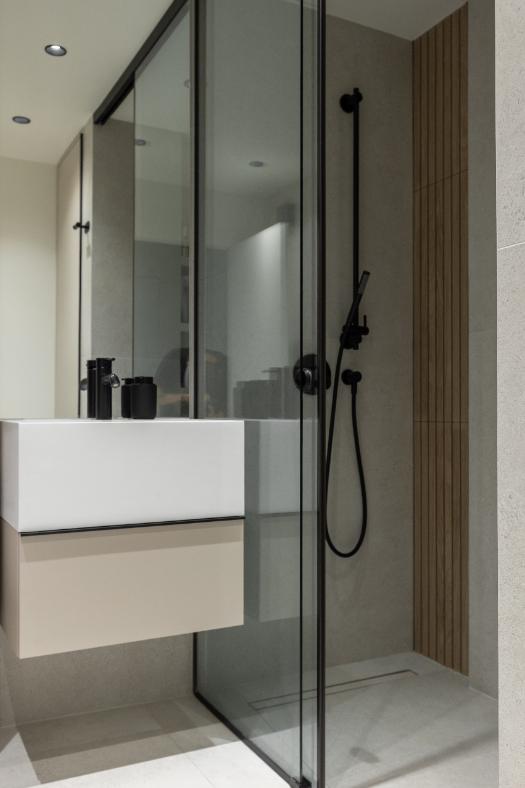 Quiet Geometry - interior design photo